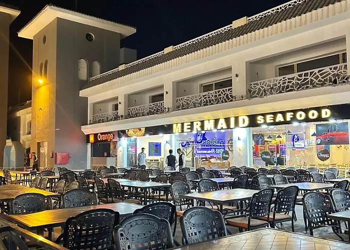 - Porto Elsokhna & Sea View شقة عين السخنة