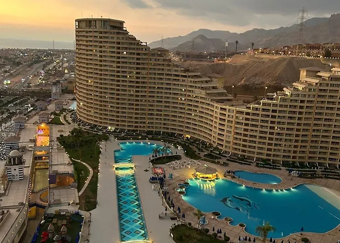 - Porto Elsokhna & Sea View * عين السخنة